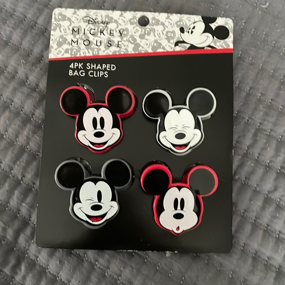 Disney Mickey Mouse 4 pack bag clips